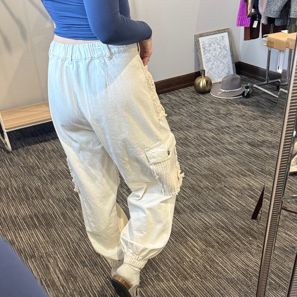 Pol Distressed White Patchwork Jeans - image 4